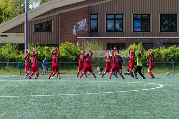 Bild 27 - B-Juniorinnen SG Trittau/Sdstormarn - SV Frisia 03 Risum Lindholm : Ergebnis: 3:1